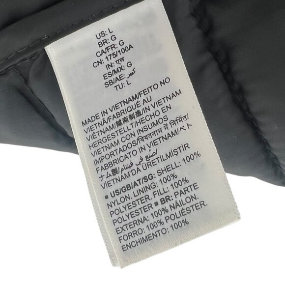 Amzon Essentials Lightweight Water-Resistant Packable Puffer Vest | Large - Picture 4 of 9